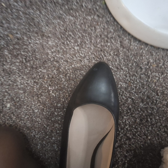 Cole Haan Elegant Black Stiletto Heels - Picture 3 of 8
